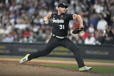 Recently returned reliever Liam Hendriks on injured list for White Sox with  elbow issue - The Boston Globe
