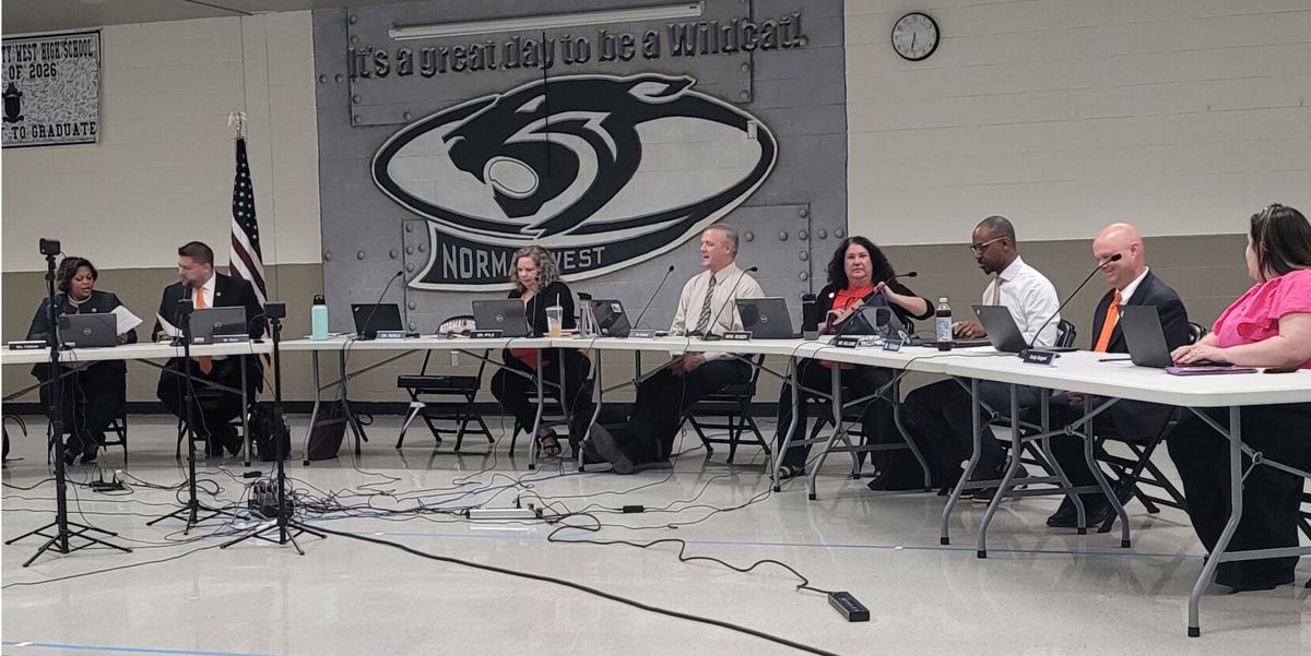 McLean County Unit 5 settles harassment suit for 28K