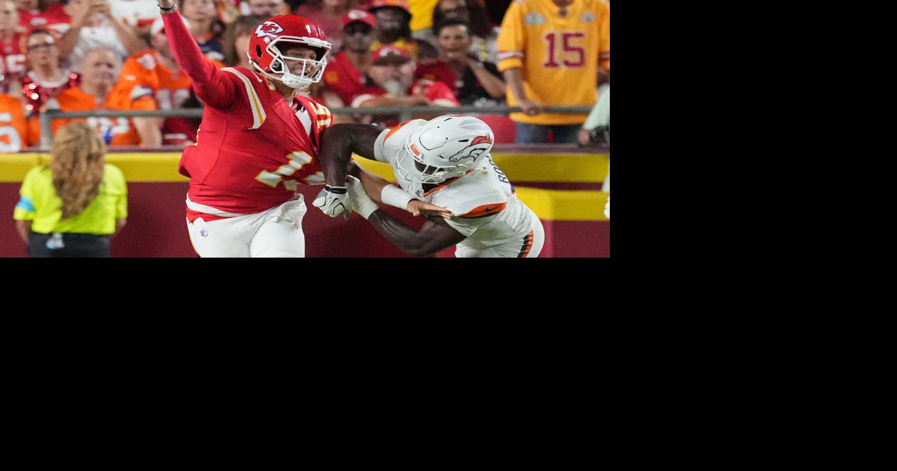 FOOTBALL-NFL-KC-DEN/