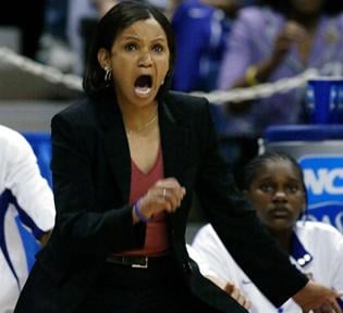 LSU women's basketball coach resigns for 'personal reasons'