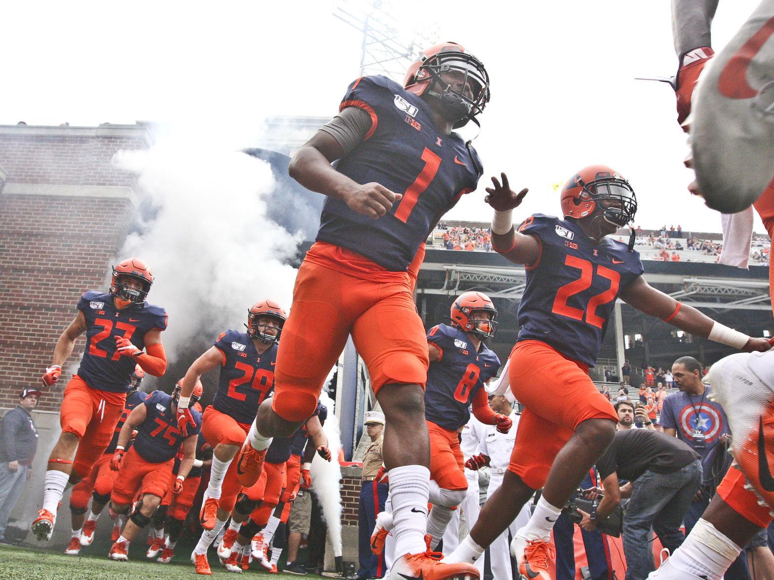 Illinois Football To Ban Tailgating Limit Memorial Stadium To 20 Capacity And Require Masks During The 2020 Season Sports Pantagraph Com