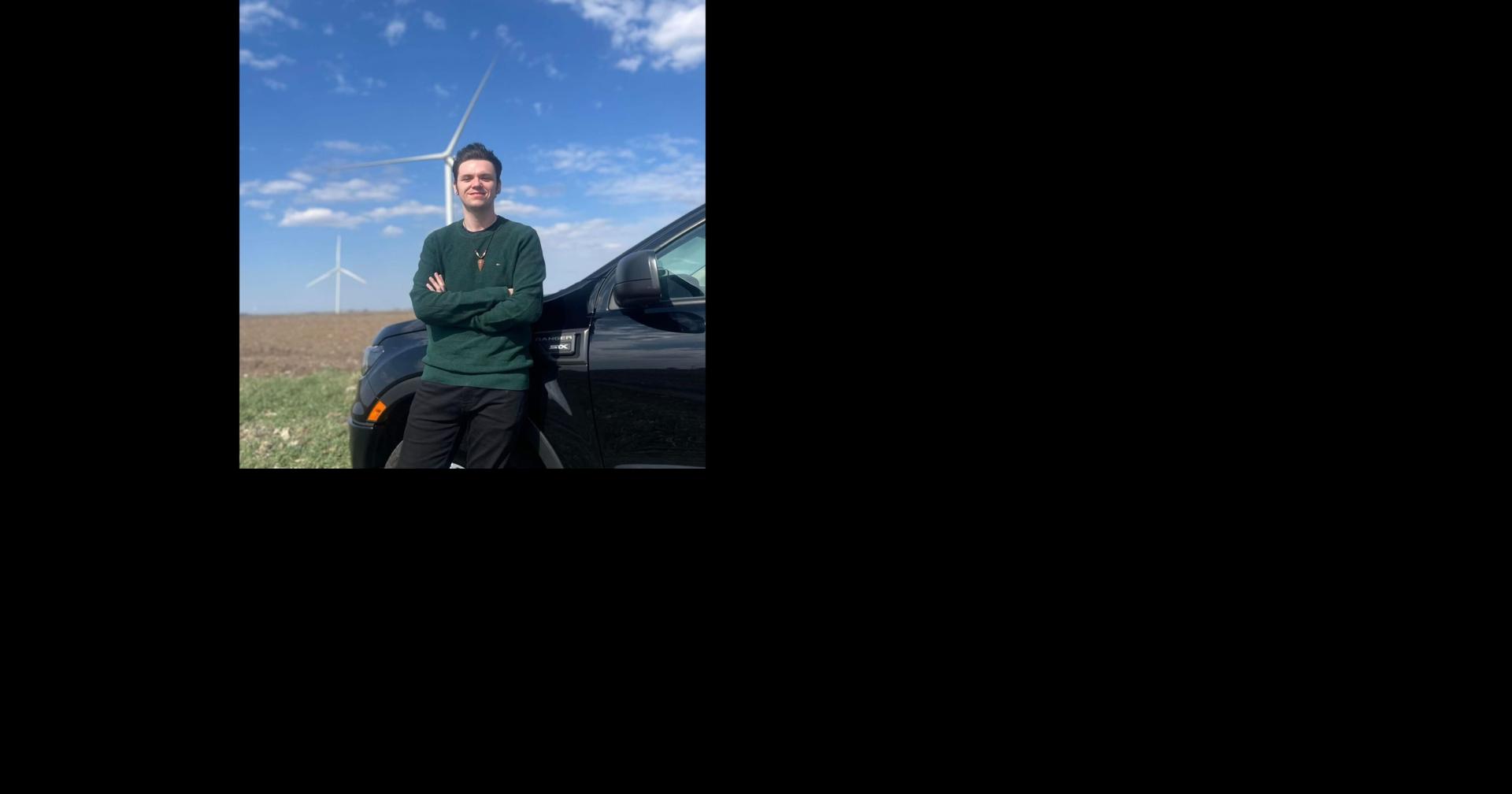 Scott Best, a 24-year-old autoworker, to challenge Rep Ray LaHood for Illinois’ 16th District