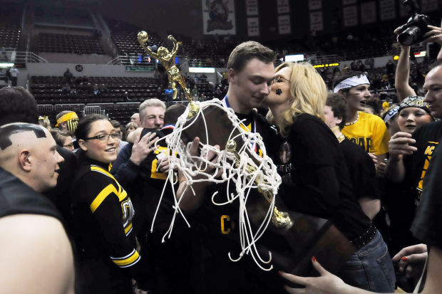 Illini Central Boys Win 1a State Championship High School Boys