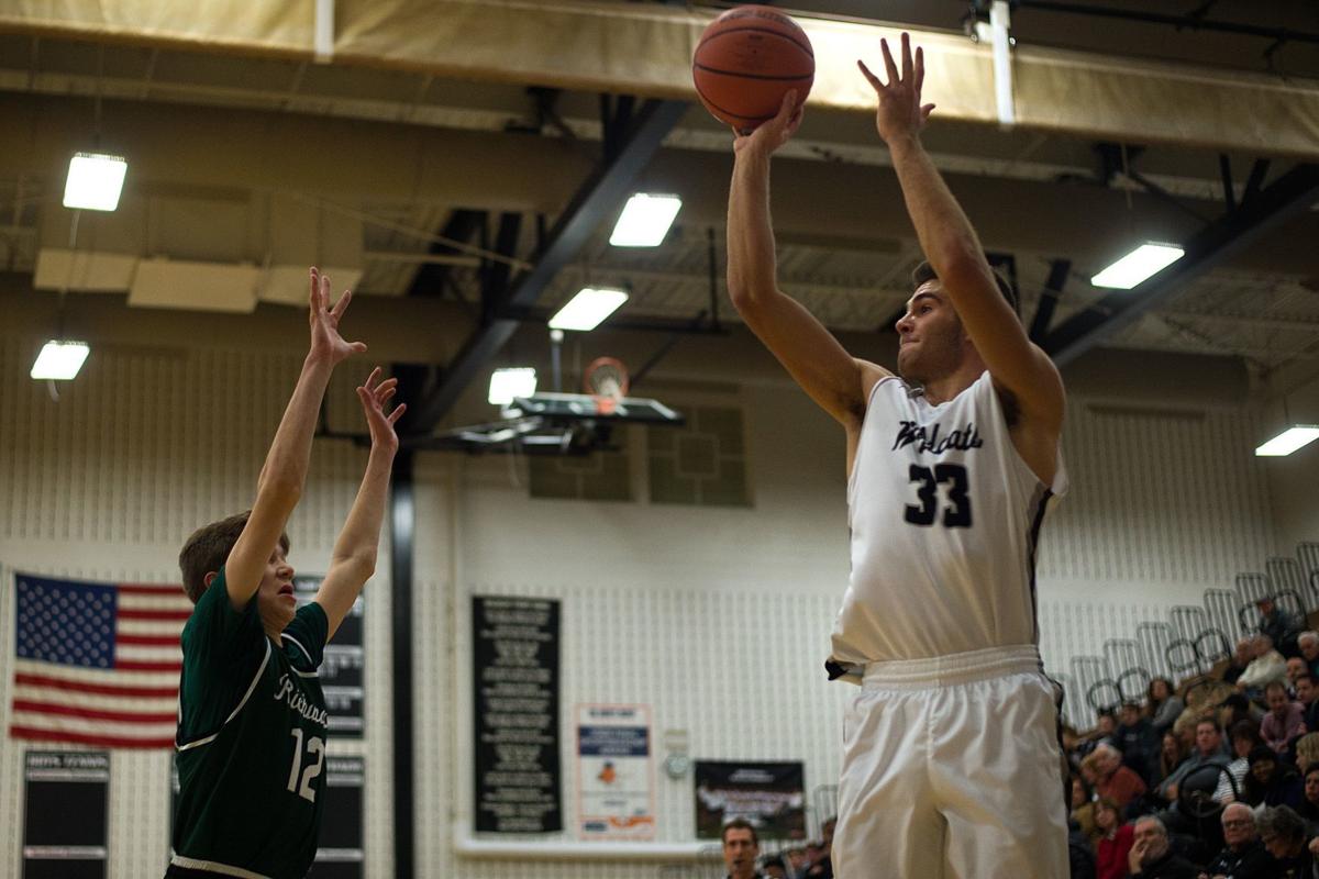 Peoria Richwoods Runs Past Normal West High School Basketball Pantagraph Com