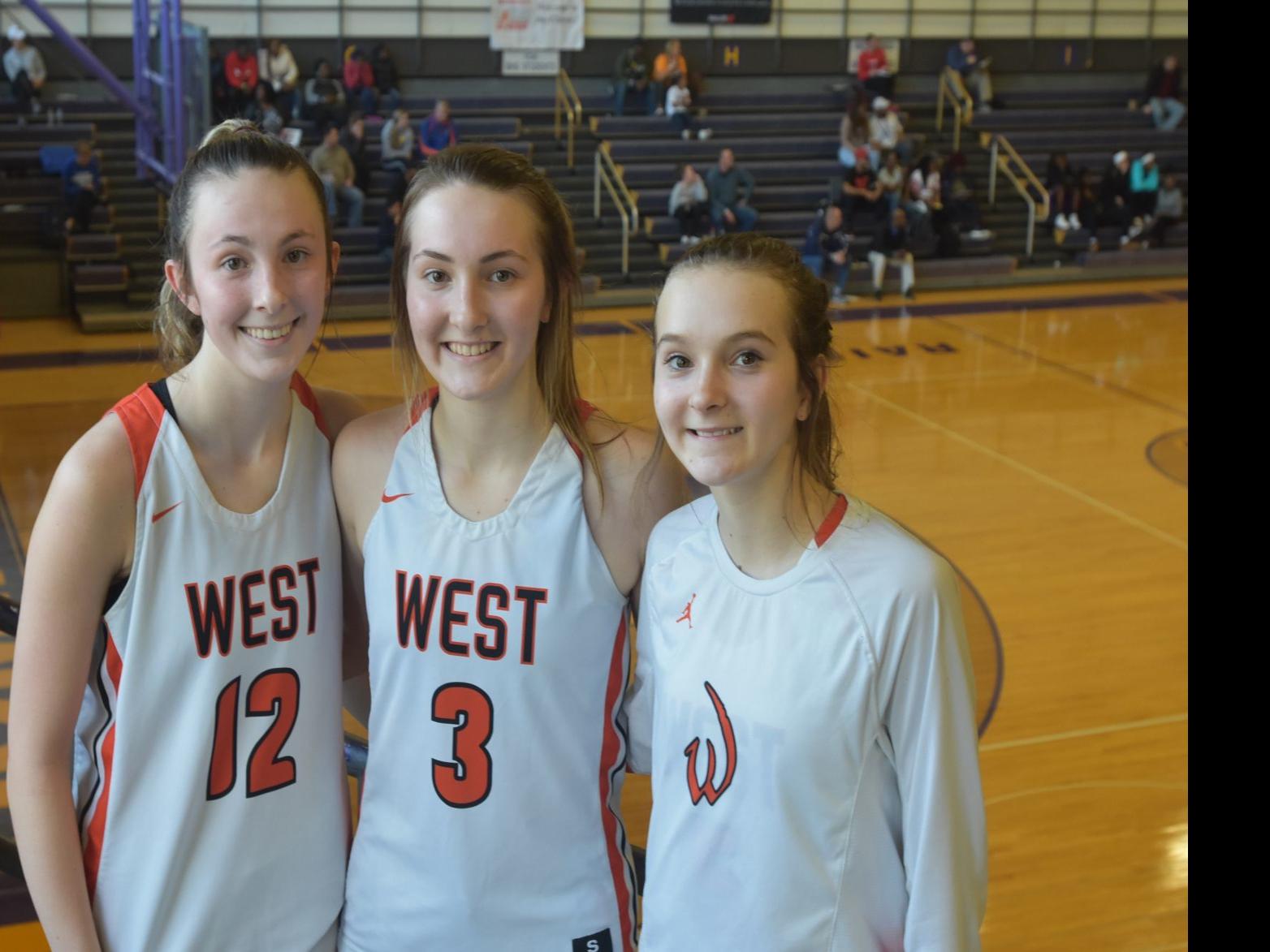 State Farm Holiday Classic Gugliuzza Sisters Turn Lincoln Way