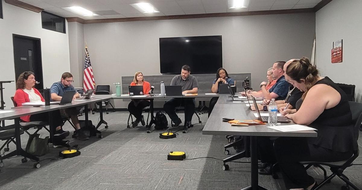 McLean County Unit 5 hires architecture firm for school expansions