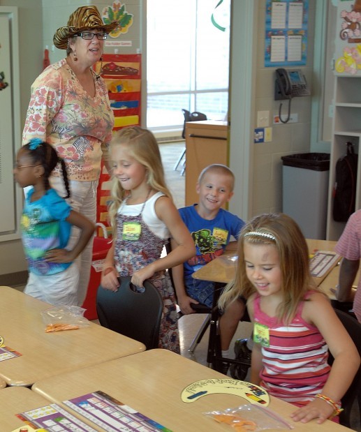 Two new Unit 5 schools welcome students Local Education pantagraph com