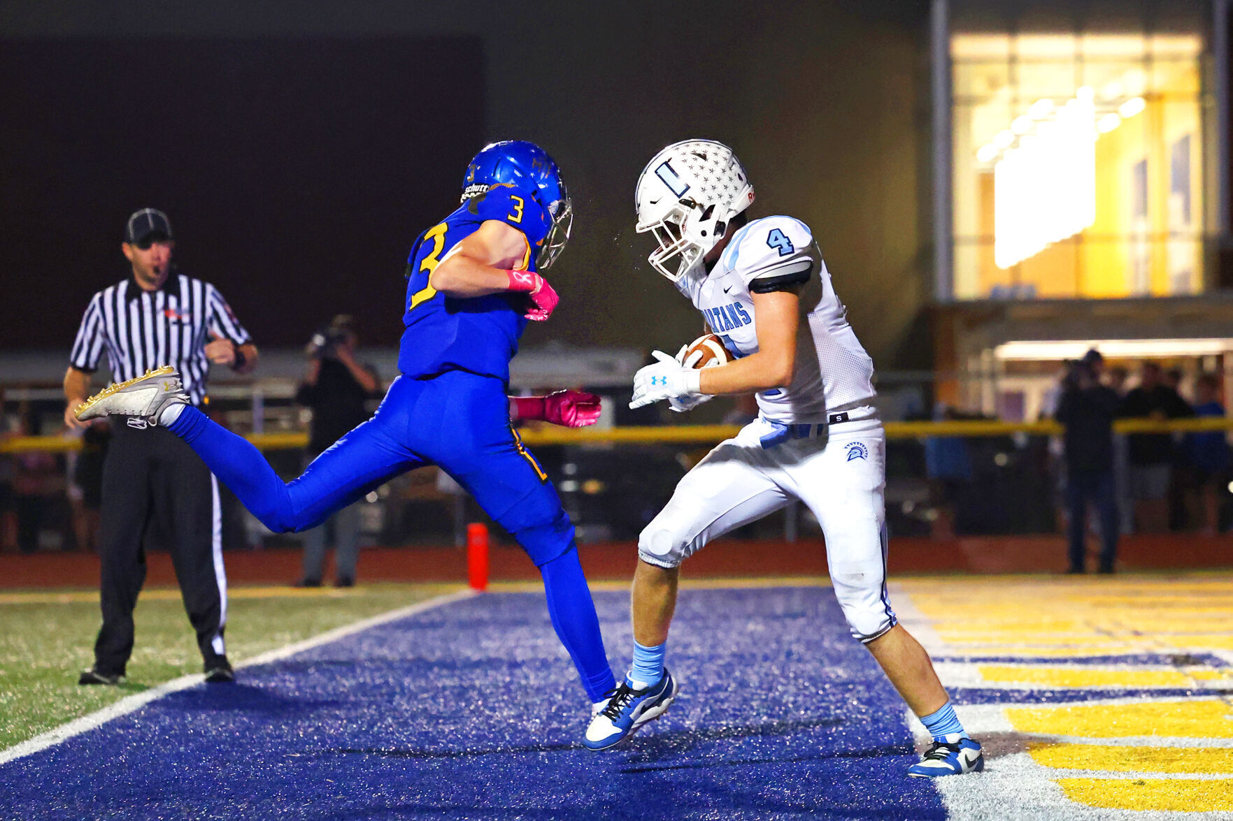Here's the high school football schedule for Week 9 games in Central