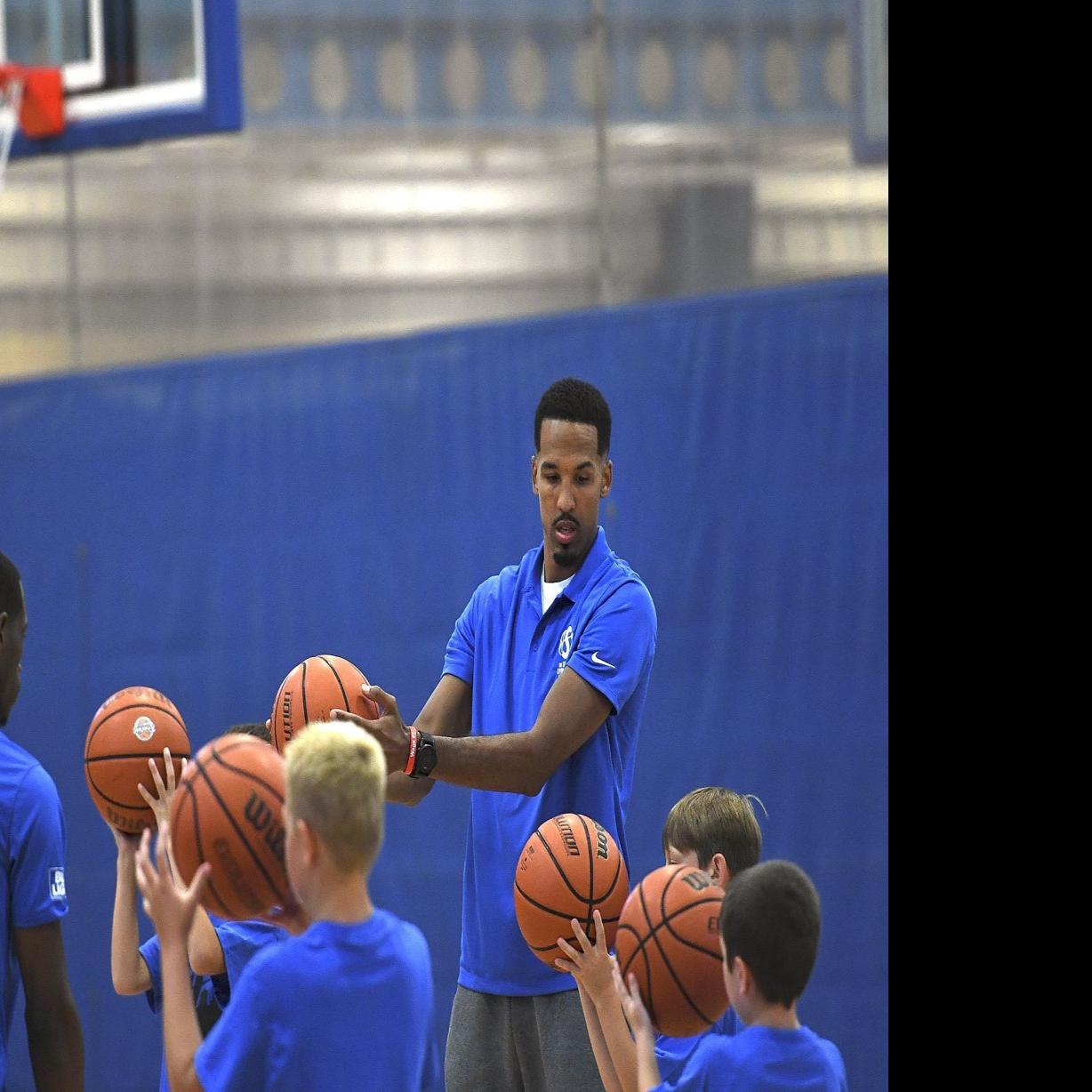 Champion S Camp Livingston Teaches Kids From Experience Nba