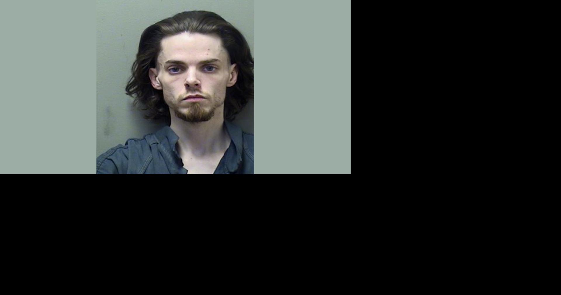 Bloomington man charged with burglary