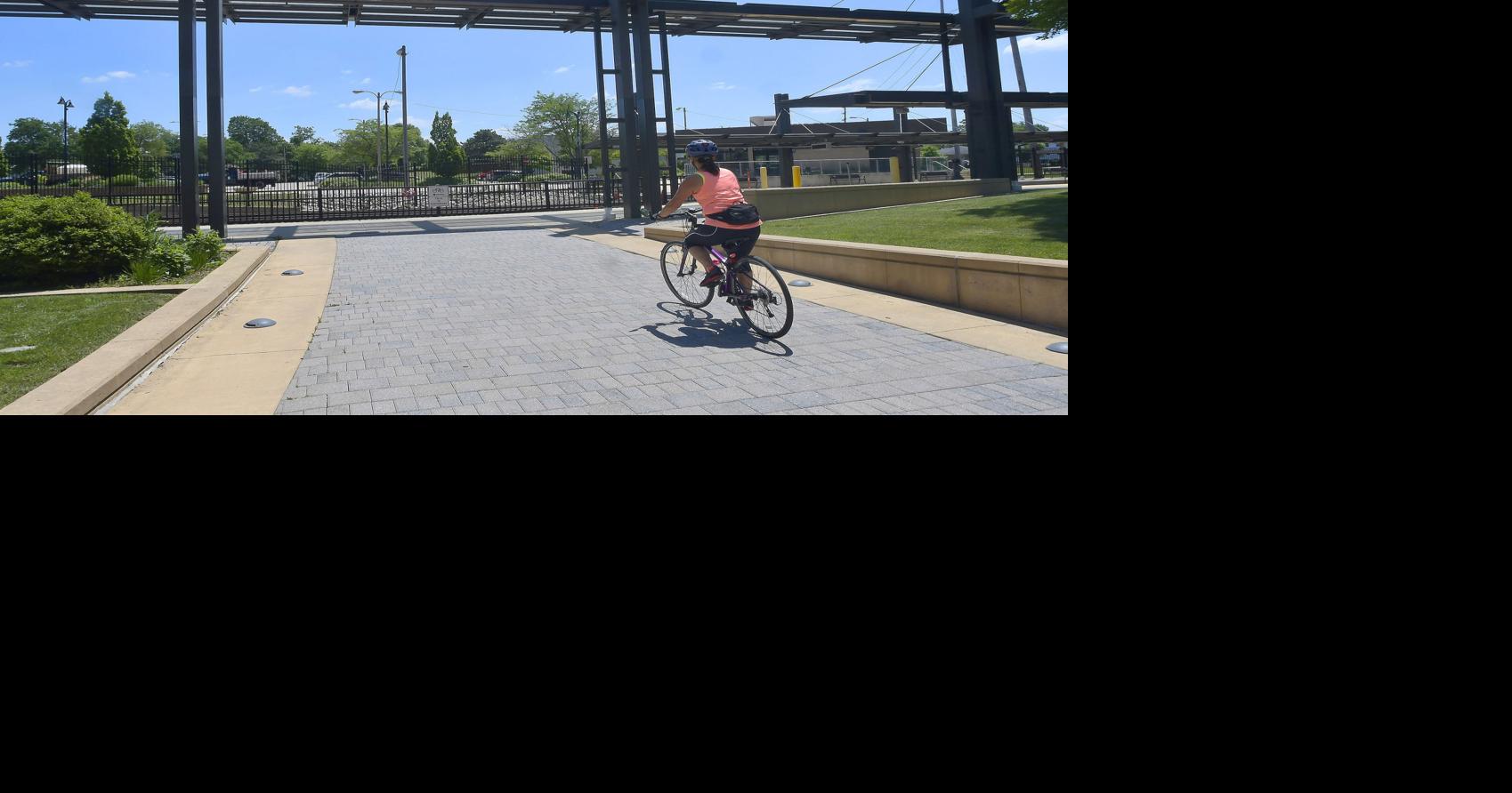 Normal residents get a look at future uptown underpass, south plaza