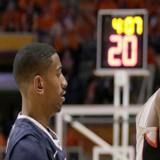 Hill Illini Survive Rice Cosby Suspended Men S College