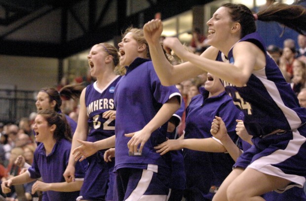 Stedman Amherst Women Win Division Iii Title Women S College