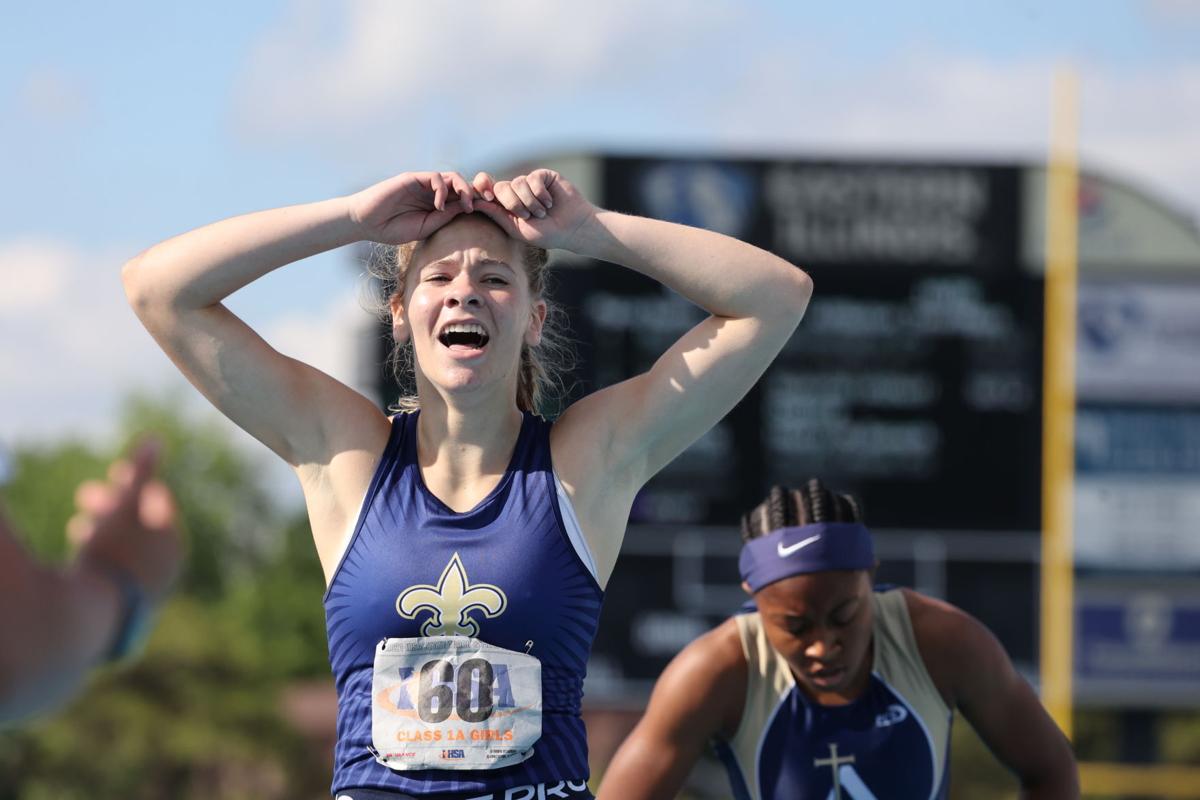 Central S Becker Tri Valley S Roberts Claim Titles In Class 1a Girls State Track And Field Meet High School Track Field Pantagraph Com Central S Becker Tri Valley S Roberts Claim Titles In Class 1a Girls State Track And Field Meet High School Track Field Pantagraph Com