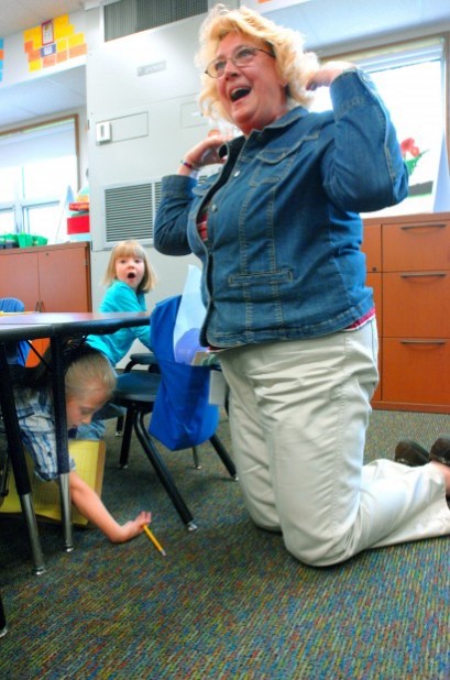 Drills teach kids quake safety | Local Education ...