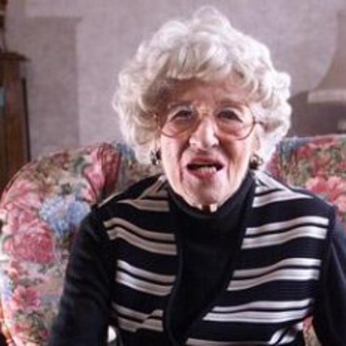 Last Titanic Survivor Dies At 97 News Pantagraph Com Last Titanic Survivor Dies At 97 News Pantagraph Com