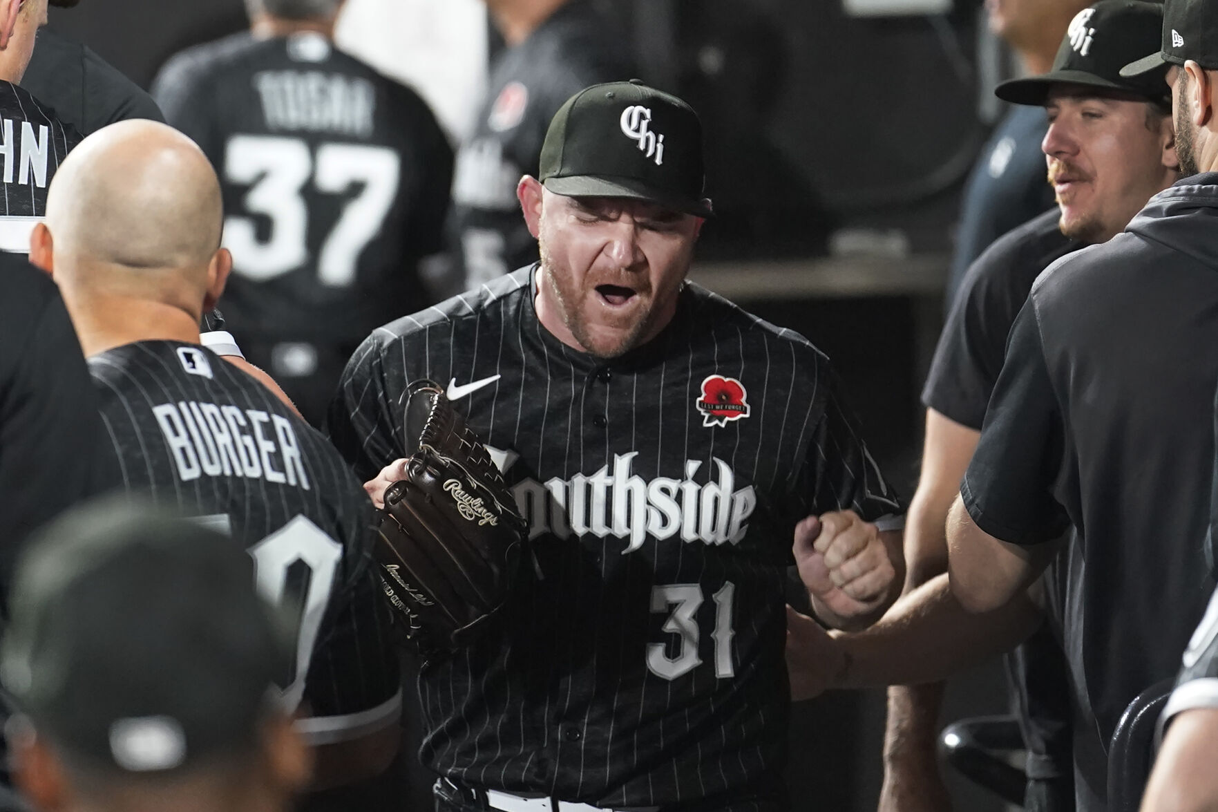 White sox winning ugly t shirt sales