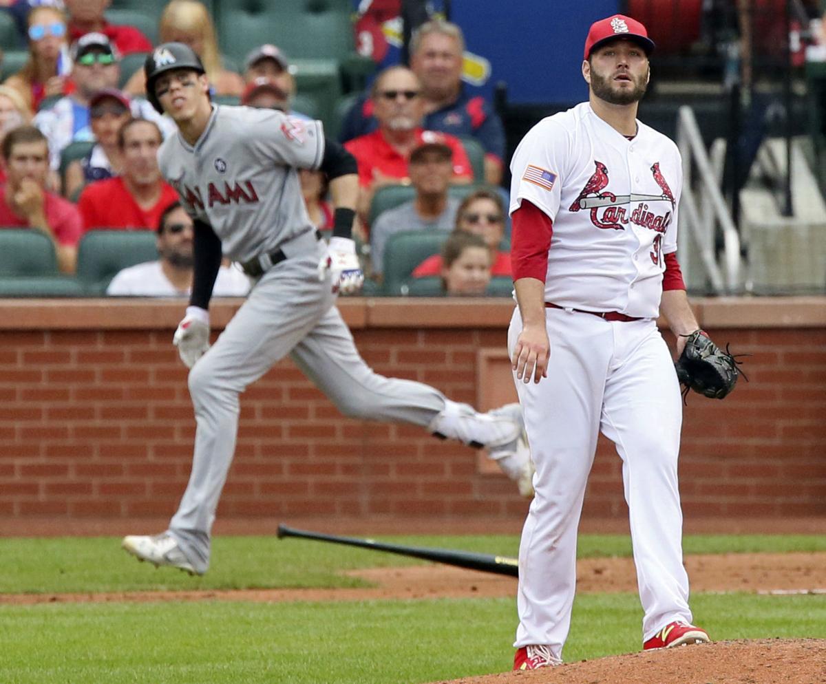 Christian Yelich powers Marlins past Cardinals 5-2