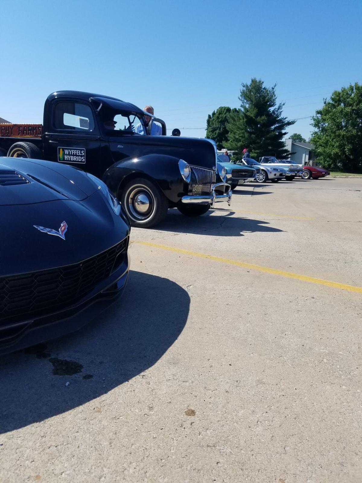 A Clinton corner comes alive for car enthusiasts