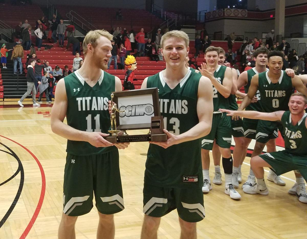 Titans Surge Past Carthage Clinch Title Share Men S College