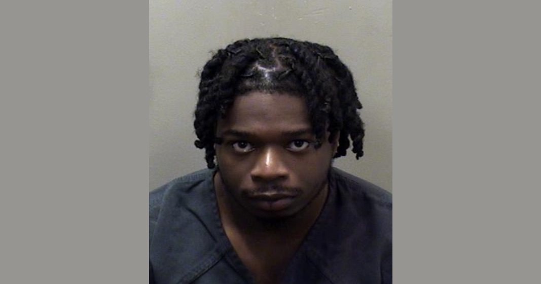 Bloomington man detained on weapon charges