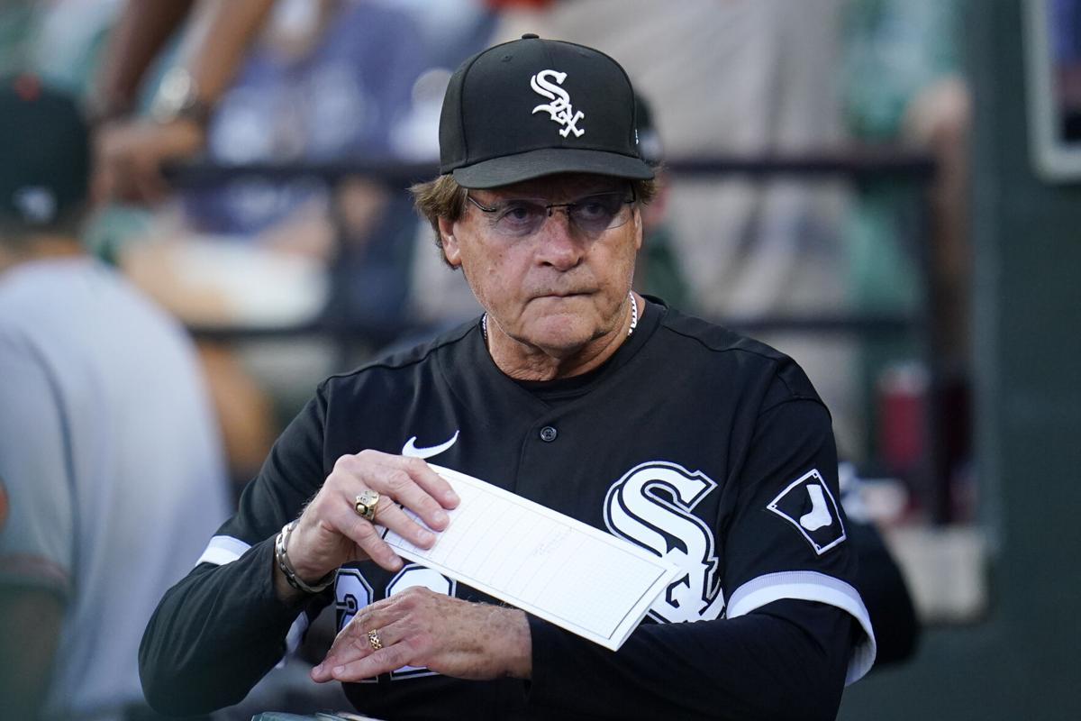 Tony La Russa steps down as White Sox manager