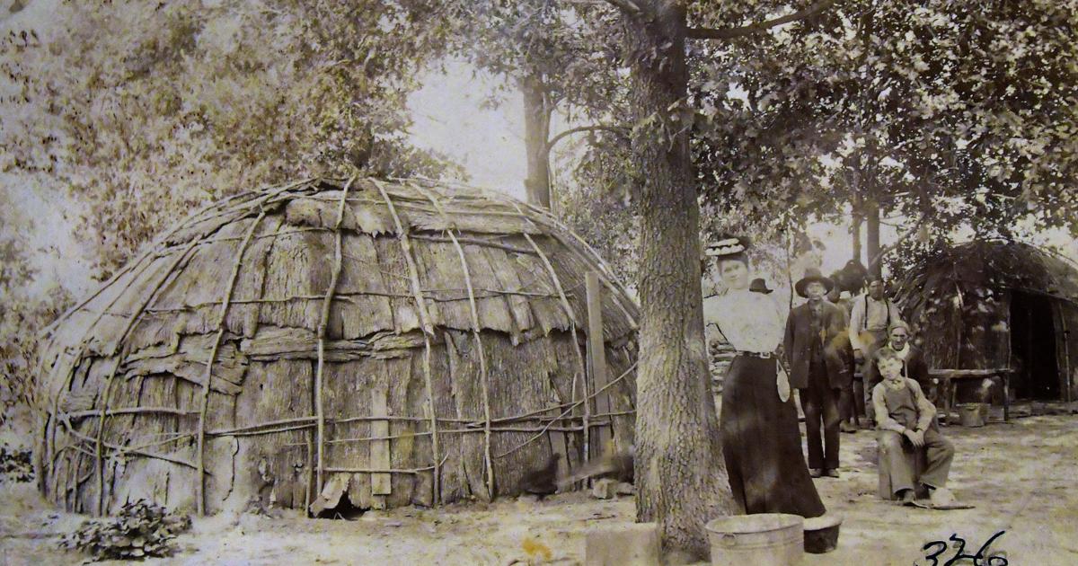 Kickapoo Regions About the Kickapoo tribe of Central Illinois