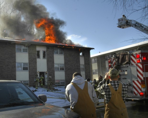 Fourteen residents displaced by fire at Bloomington apartment building