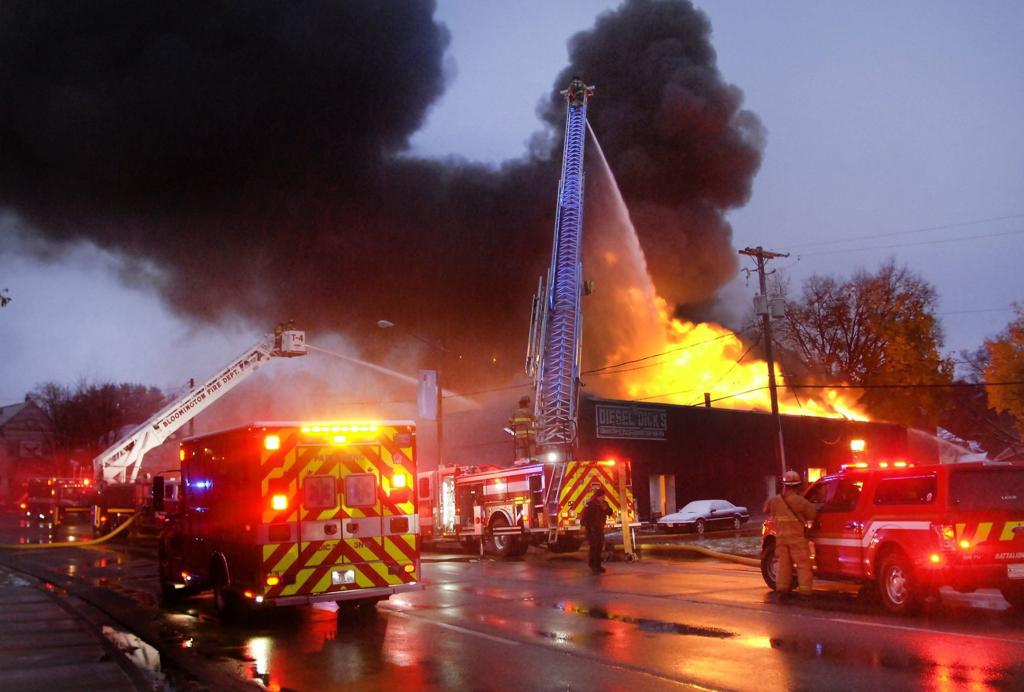 It Was Just Horrific Downtowners Watch As Bloomington Business Burns News Pantagraph Com Bloomington Business Burns, Fosters Garden Centre Thrybergh Fire