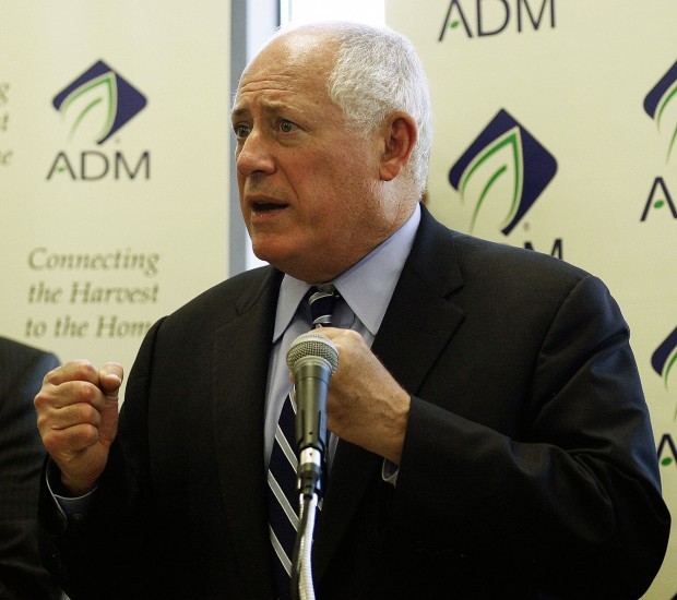 Gov. Quinn talks enterprise zones, pension reform in Decatur Tues.