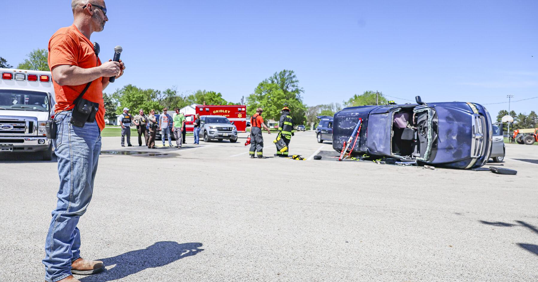 Mock car crash hits home for Flanagan-Cornell High School students - Vimarsana News