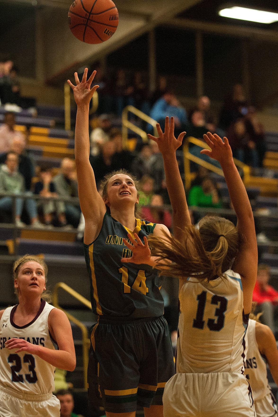State Farm Holiday Classic Kindred Bishop Mcnamara S Claudia