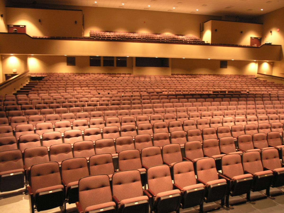 Conklin holiday show moves to Washington Entertainment