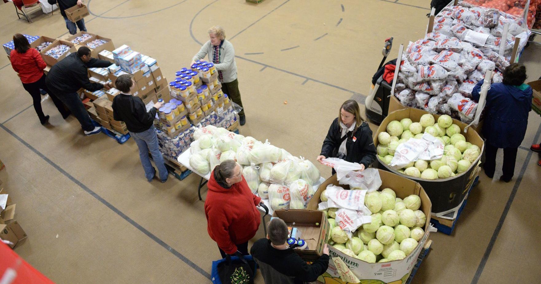 Eastern Illinois Foodbank plans giveaways in Normal, Farmer City