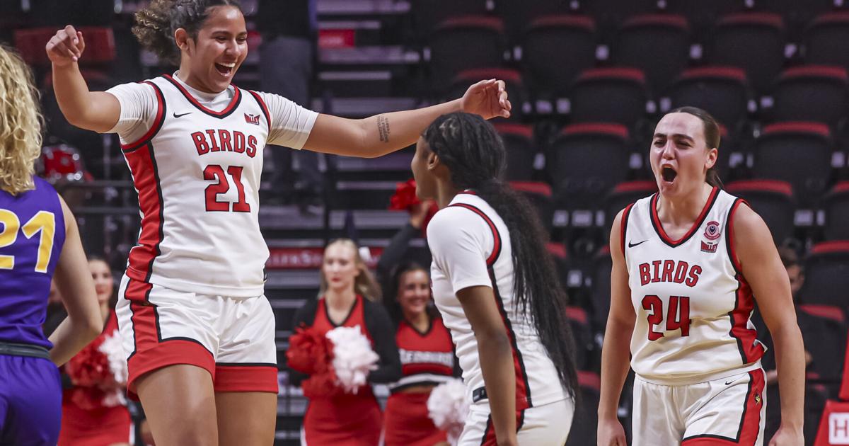 Jessica Riss Illinois State women face Illinois-Chicago team coached by former Redbird