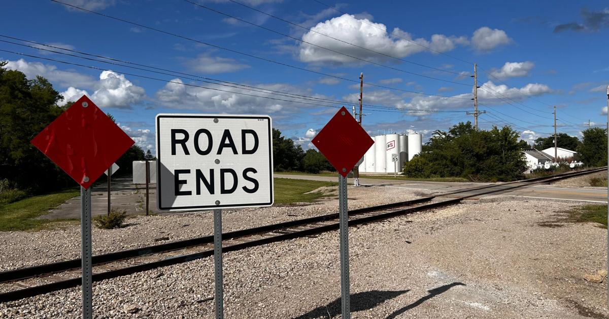 Chenoa rail crossing could help close Route 66 trail gap