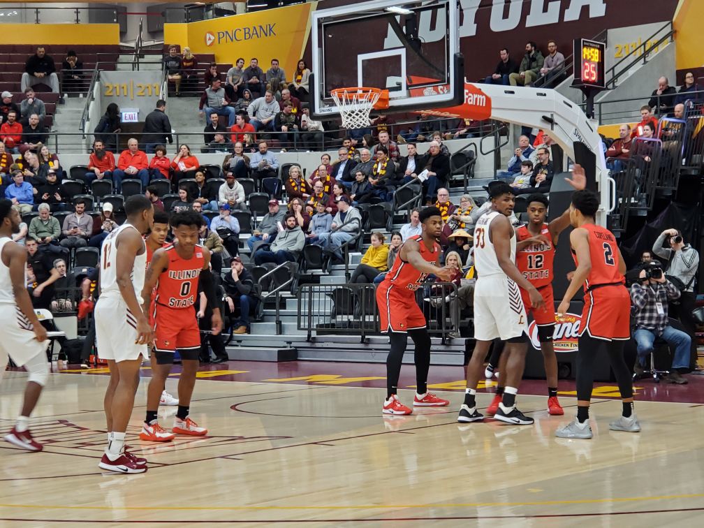 Tate Hall Scores Career High 28 Points As Loyola Turns Back Illinois State Illinois State Pantagraph Com