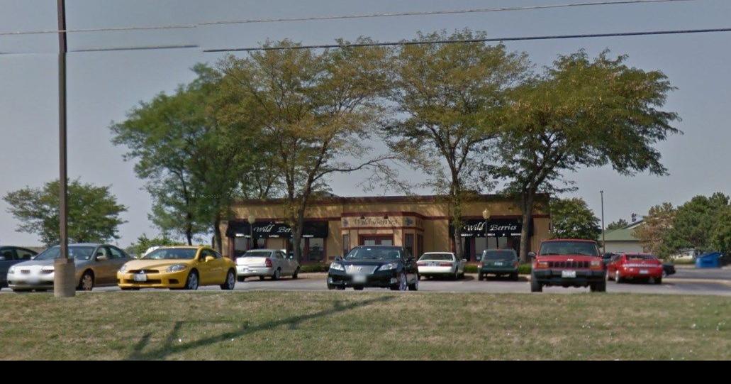 Wild Berries restaurant in Normal shuts it doors