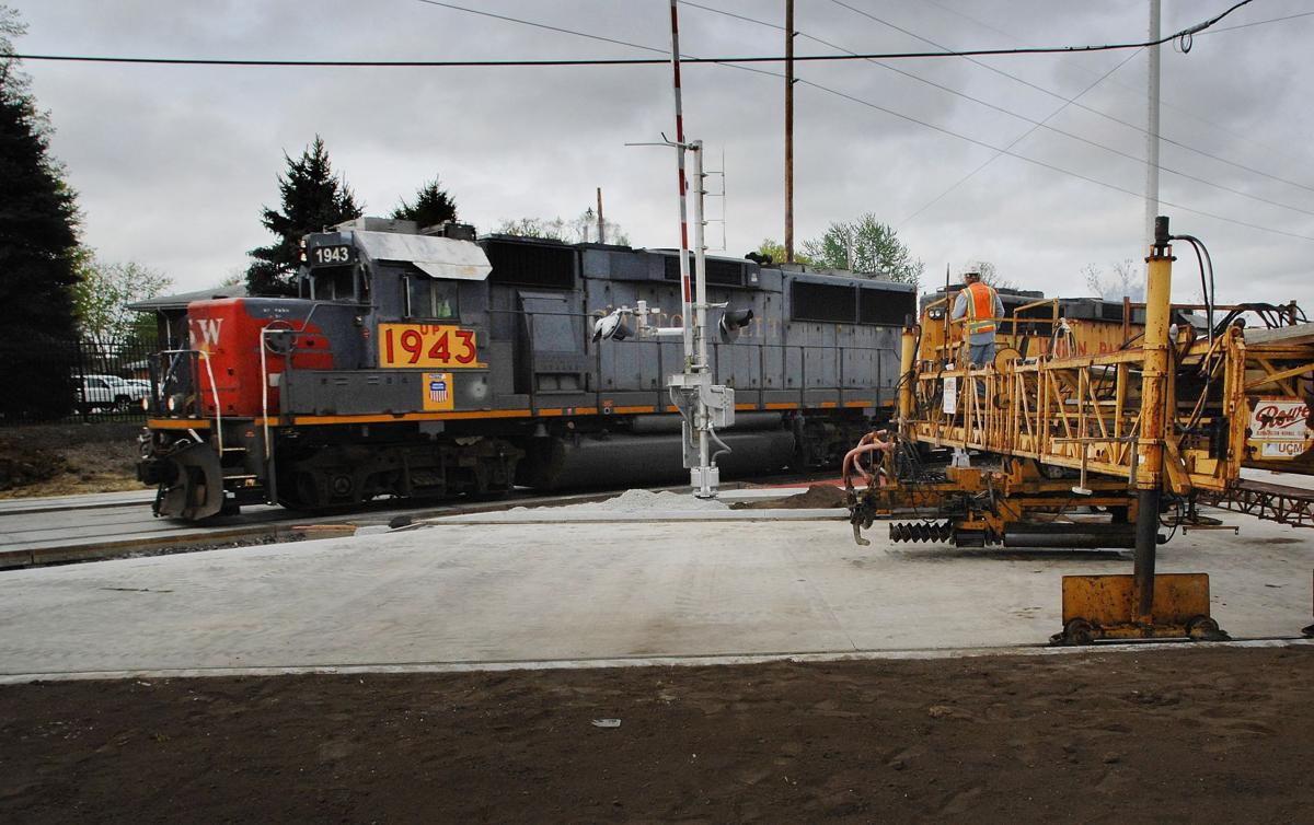 College Ave. crossing may not open until late May | Travel ...