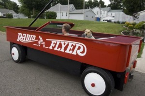 red flyer car