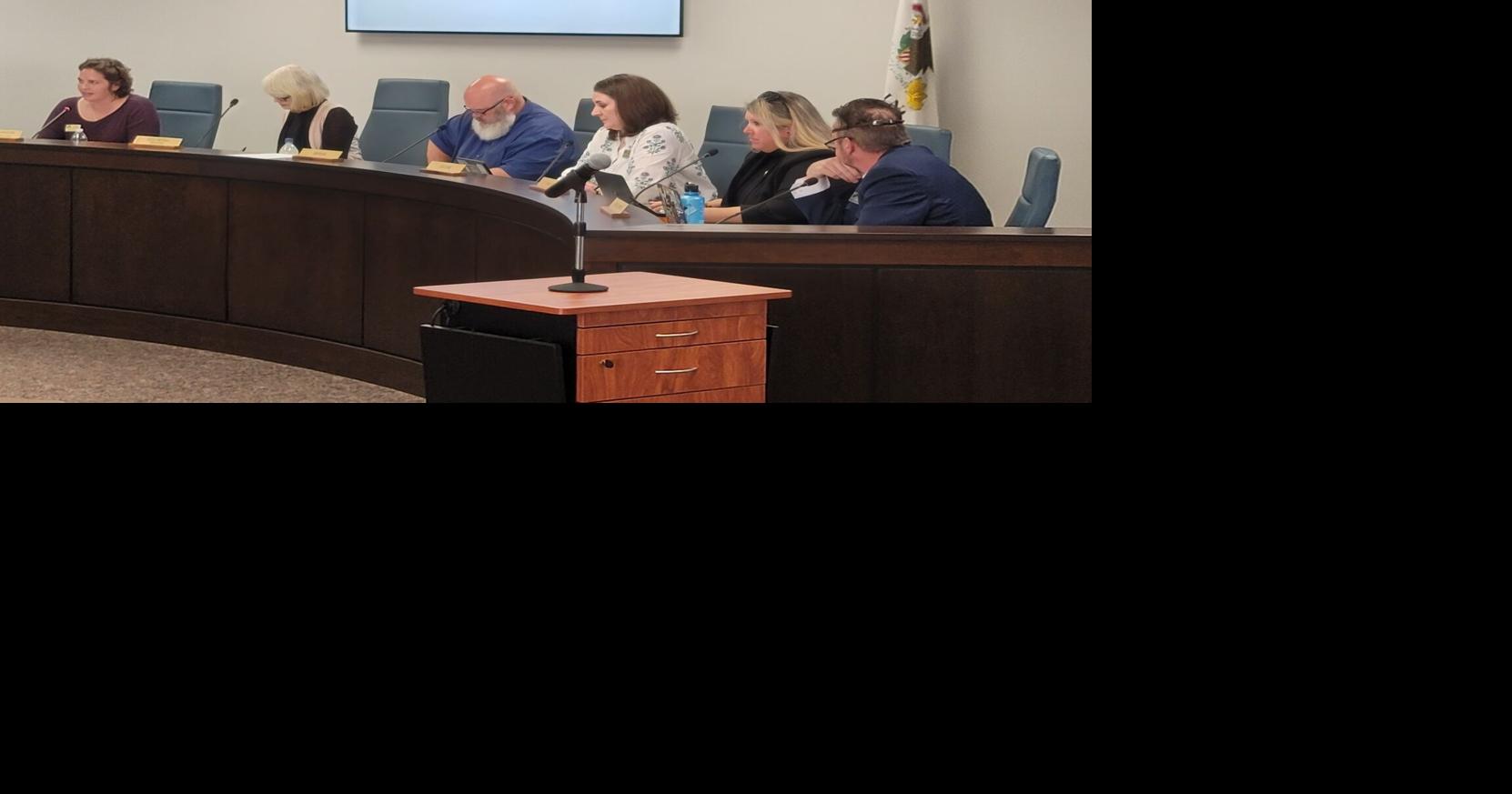 McLean Cty OKs installing 35 wind turbines near Lexington