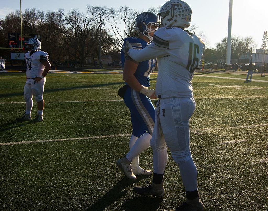 Photos Fieldcrest Football S Season Ends In Class 2a Semifinal