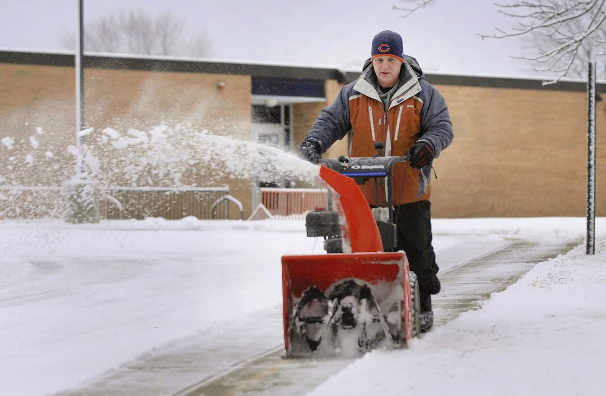 021420-blm-loc-1snowcleanup