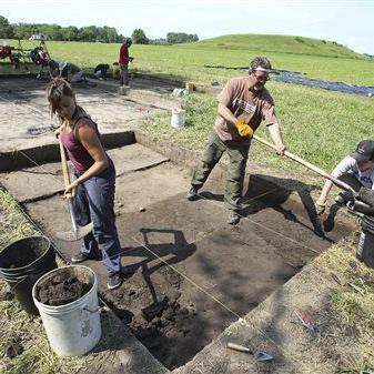 Cahokia Mounds interpretive center will close for updates