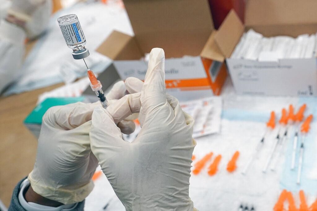 US health officials call for booster shots against COVID ...