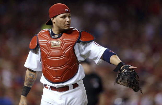 Knizner confident he can start if Molina not brought back