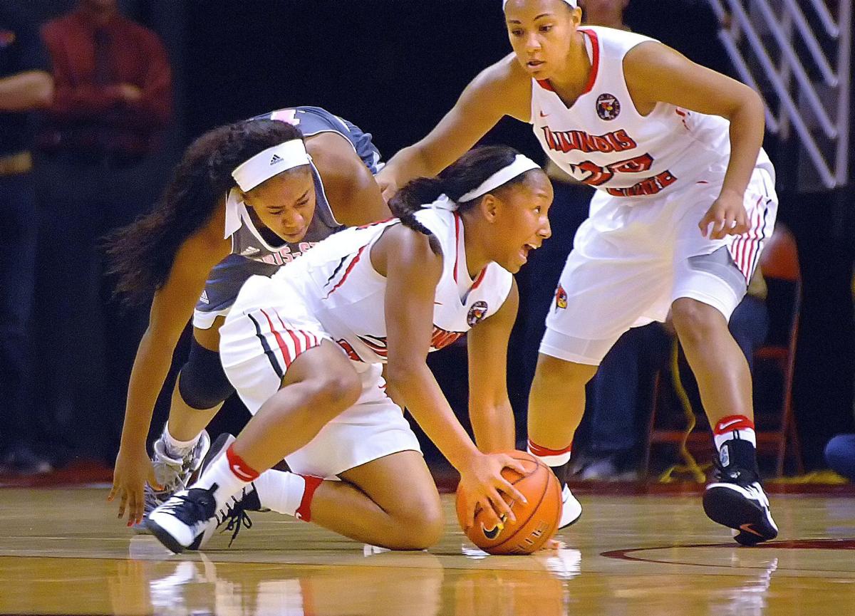Photos: ISU women's basketball team wins exhibition game | Pantagraph | pantagraph.com Photos: ISU women's basketball team wins exhibition game | Pantagraph | pantagraph.com