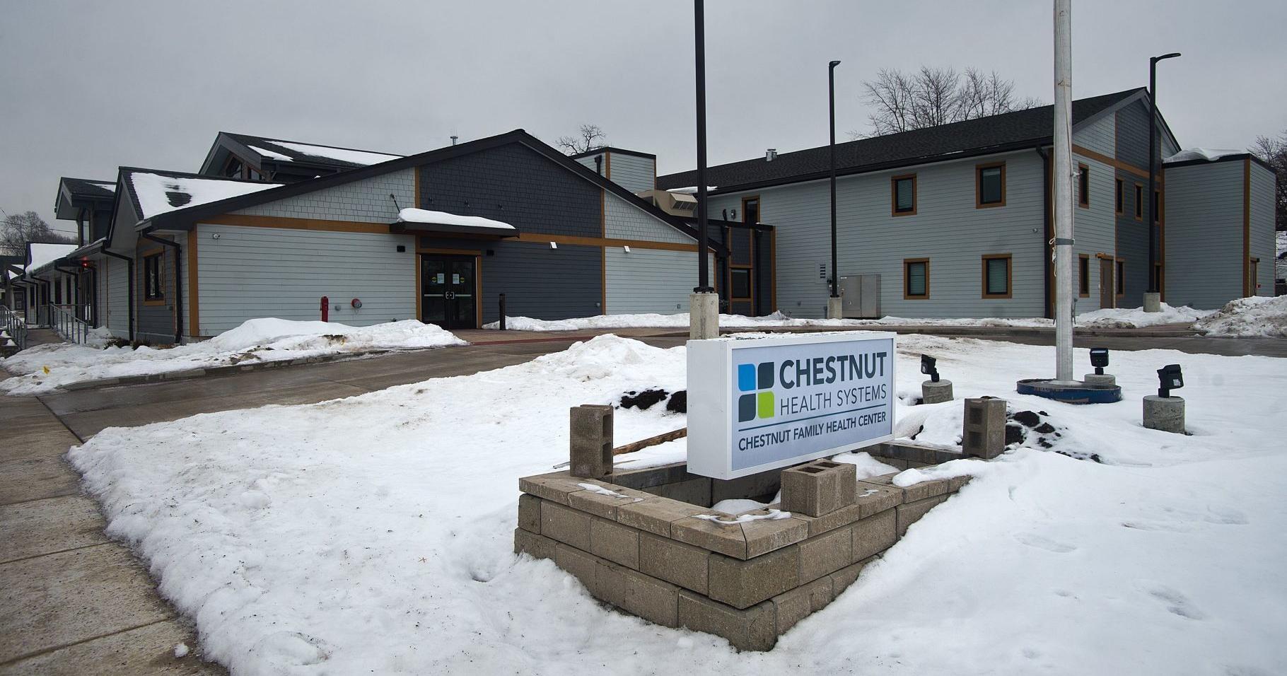 Chestnut Health Systems family dental facility opening - Vimarsana News