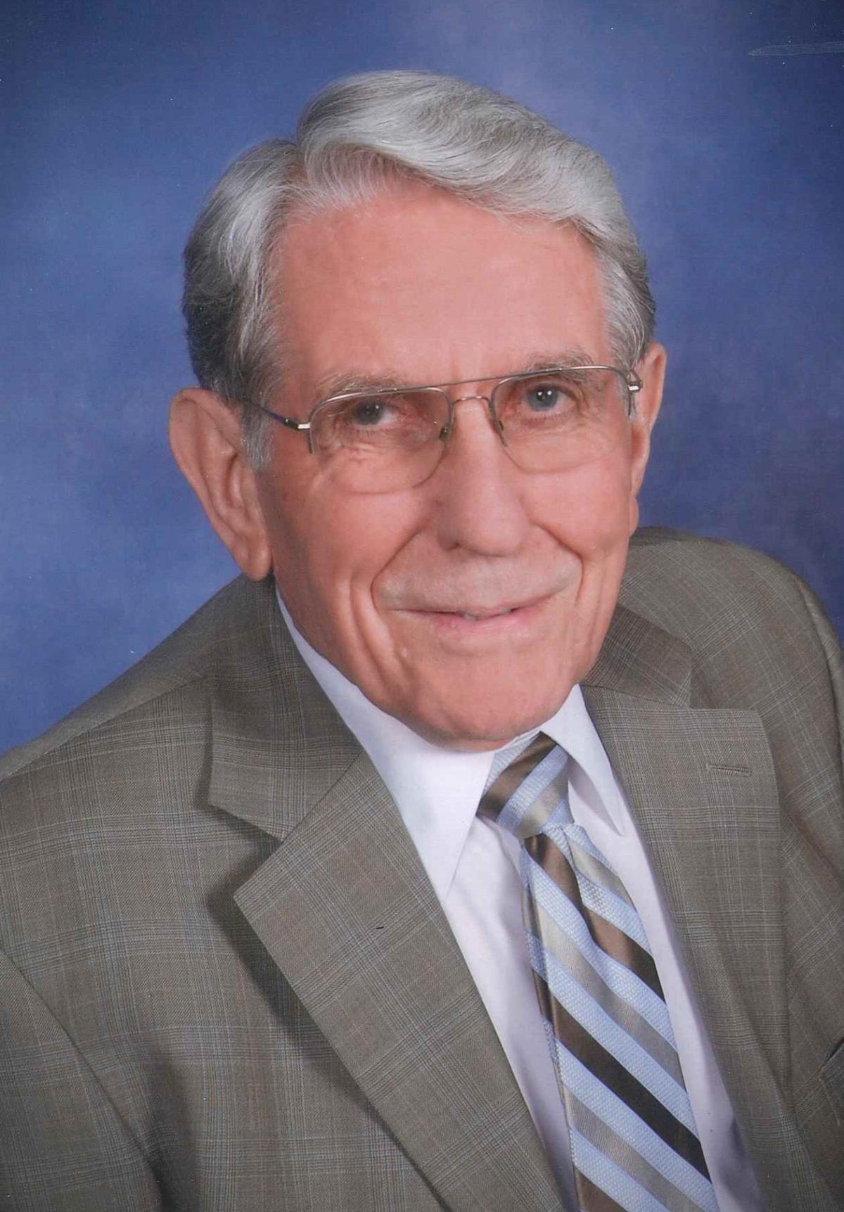 Obits Pantagraph - u3vtc4q