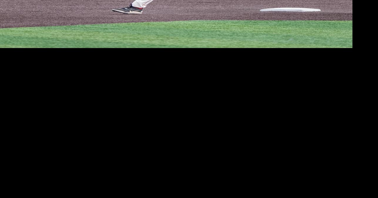 Red-hot Redbirds: ISU baseball pushes winning streak to eight